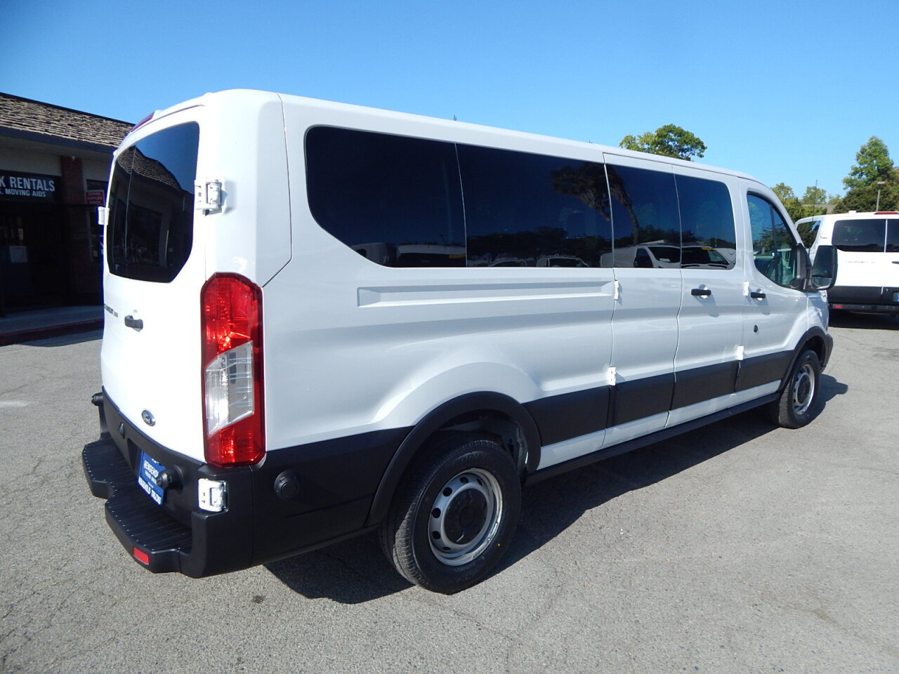 Used 2018 Ford Transit 350 XL RWD image 8