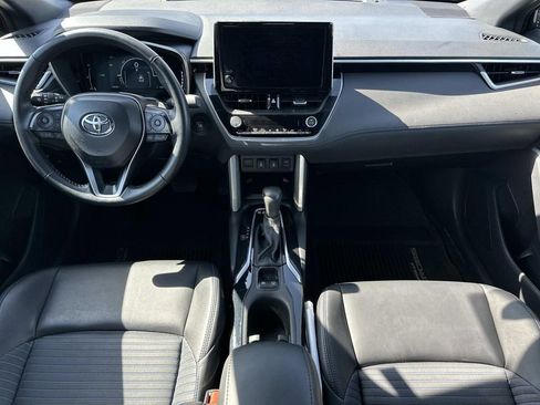 Used 2025 Toyota Corolla Cross AWD Hybrid image 13