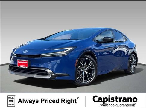 Used 2024 Toyota Prius XLE FWD image 1