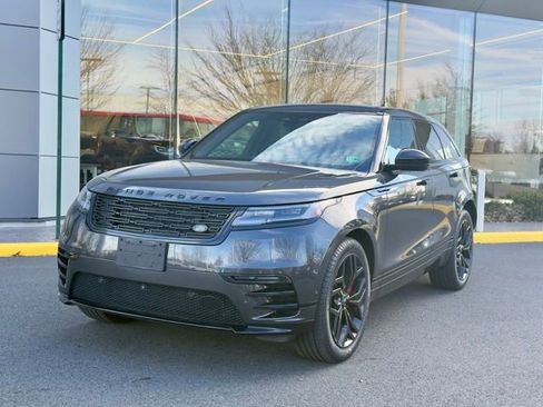 Used 2024 Land Rover Range Rover Velar Dynamic SE image 1