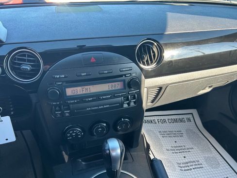 Used 2007 MAZDA MX-5 Miata Touring image 18