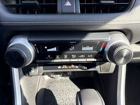 Used 2023 Toyota RAV4 LE image 30