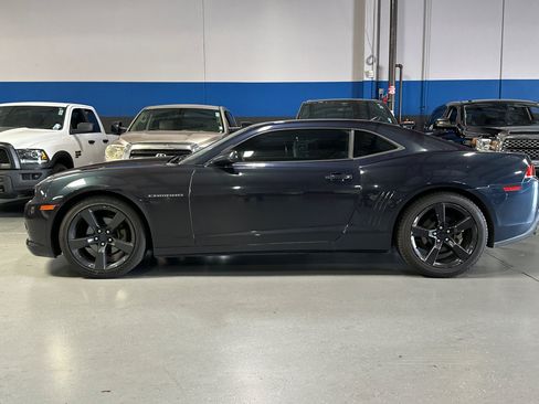 Used 2014 Chevrolet Camaro LS RWD image 7