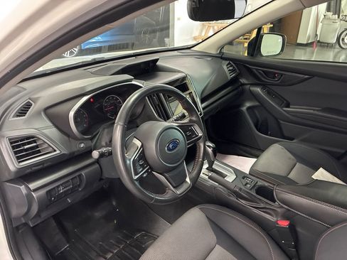 Used 2018 Subaru Crosstrek 2.0i Premium AWD/4WD image 8