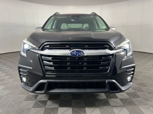 Used 2023 Subaru Ascent Limited w/ Technology Package AWD/4WD image 16