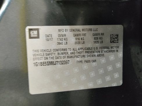 Used 2018 Chevrolet Cruze LT w/ Convenience Package FWD image 33
