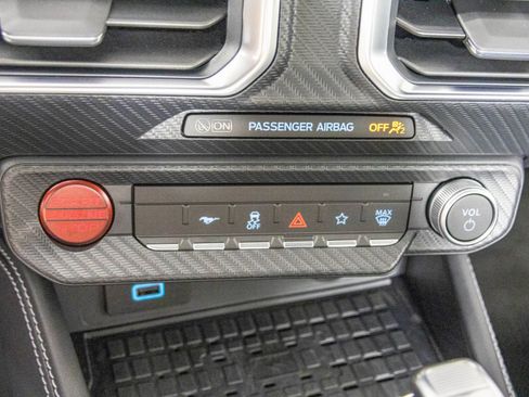 Used 2024 Ford Mustang GT Premium image 27