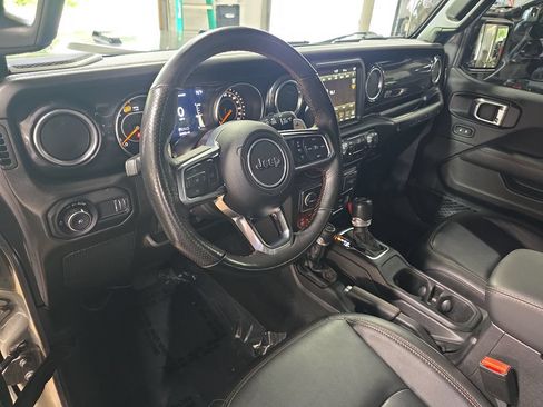 Used 2023 Jeep Wrangler Unlimited Rubicon 392 w/ Xtreme Recon 35" Tire Package AWD/4WD image 15
