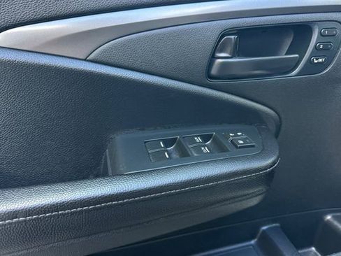 Certified 2023 Honda Passport EX-L image 12