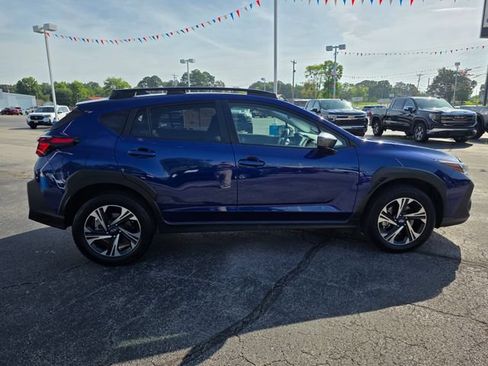 Used 2025 Subaru Crosstrek 2.5i Premium AWD/4WD image 15
