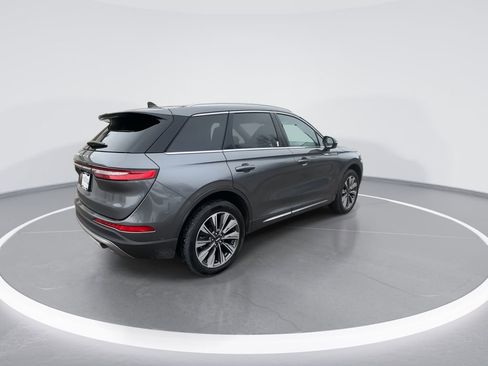 Used 2022 Lincoln Corsair Reserve w/ Elements Package image 8