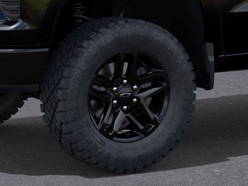 New 2026 Chevrolet Silverado 1500 Custom Trail Boss AWD/4WD image 9