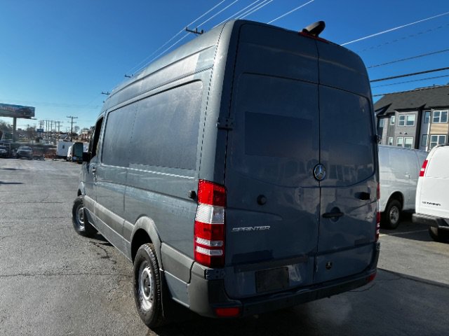 Used 2018 Mercedes-Benz Sprinter 2500 image 3