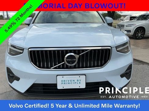 Certified 2024 Volvo XC40 B5 Ultimate w/ Climate Package AWD/4WD image 3