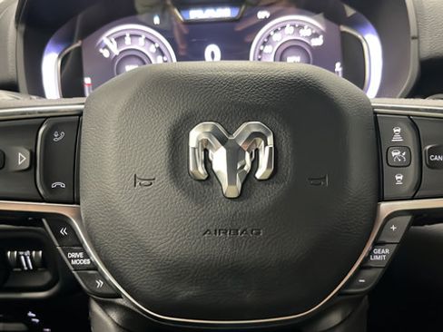 New 2026 RAM 1500 Big Horn AWD/4WD image 16