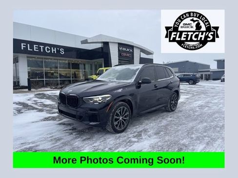Used 2022 BMW X5 xDrive40i w/ M Sport Package image 1