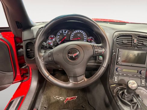 Used 2012 Chevrolet Corvette Convertible w/ 3LT Preferred Equipment Group image 13