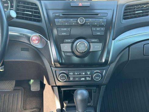 Used 2022 Acura ILX image 15