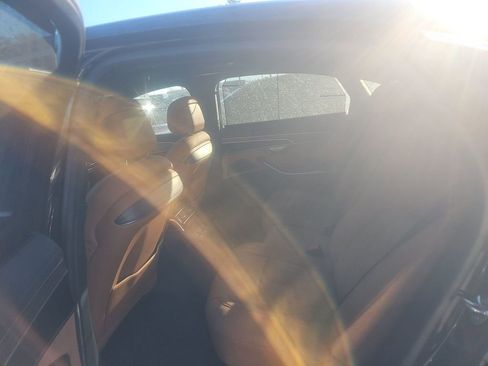 Used 2023 Audi A8 L 3.0T w/ Luxury Package image 4