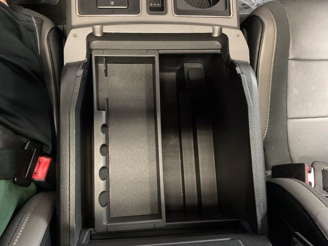 Used 2020 Ford F150 Raptor w/ Equipment Group 801A Mid AWD/4WD image 40