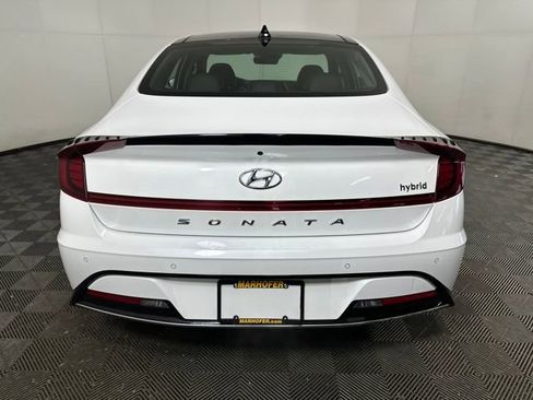 Used 2023 Hyundai Sonata Limited w/ Cargo Package image 4