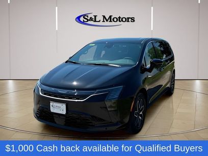 New 2027 Chrysler Pacifica Limited