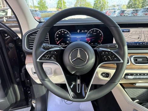 Certified 2025 Mercedes-Benz GLE 350 4MATIC image 25