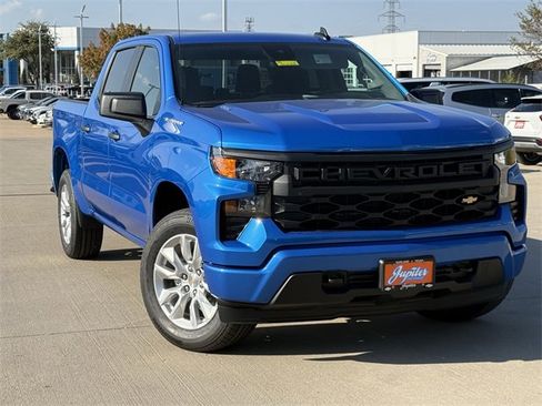 New 2026 Chevrolet Silverado 1500 Custom image 2