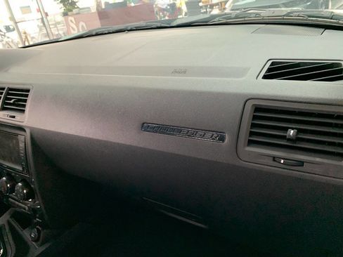 Used 2009 Dodge Challenger R/T RWD image 22