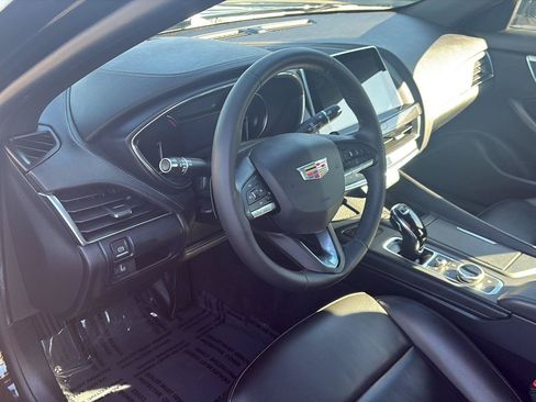 Used 2023 Cadillac CT5 Luxury RWD image 12