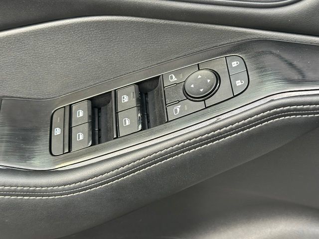 Certified 2025 Nissan Rogue SV AWD/4WD image 20