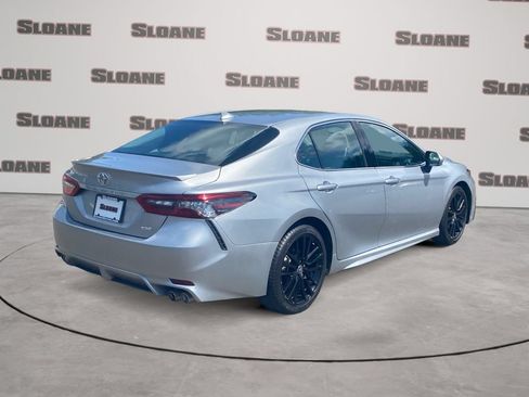Used 2023 Toyota Camry XSE FWD image 5
