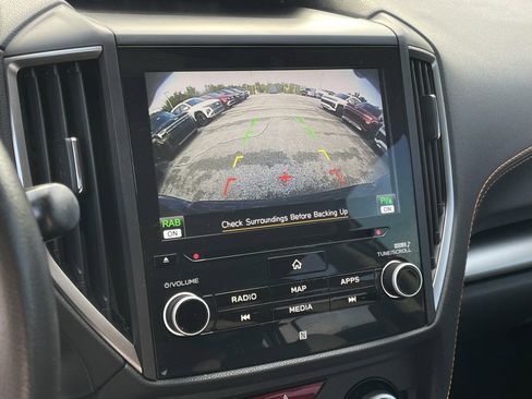 Used 2022 Subaru Crosstrek 2.5i Limited w/ Moonroof Package 2 image 16