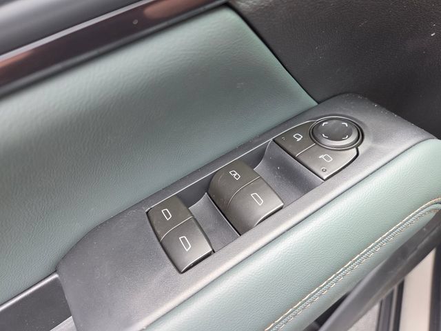 New 2026 GMC Terrain AT4 w/ Technology Package II AWD/4WD image 10