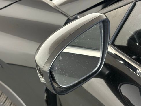 Used 2022 Mitsubishi Outlander ES image 12