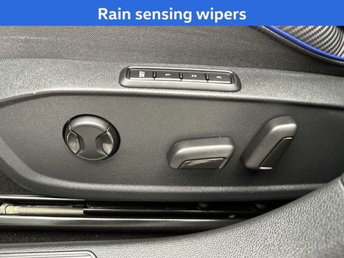 Used 2023 Volkswagen Golf R AWD/4WD image 14