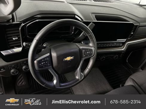 Certified 2025 Chevrolet Silverado 1500 LT image 20