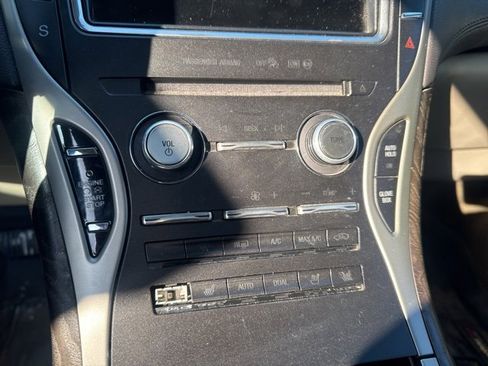 Used 2019 Lincoln Nautilus Reserve w/ Ultimate Package image 19