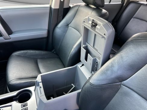 Used 2012 Toyota 4Runner SR5 w/ Premium Pkg AWD/4WD image 30