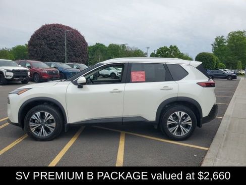 Certified 2023 Nissan Rogue SV w/ SV Premium B Package AWD/4WD image 3