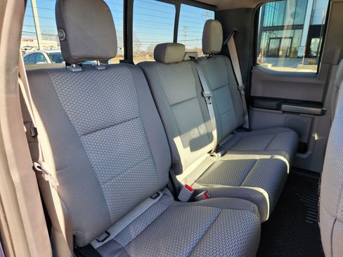 Used 2016 Ford F150 XLT w/ Equipment Group 302A Luxury image 15