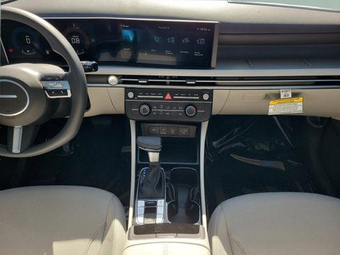 New 2026 Hyundai Tucson SE image 13