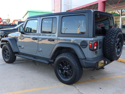 Used 2022 Jeep Wrangler Unlimited Sport AWD/4WD image 6