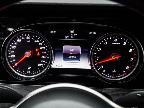 Used 2019 Mercedes-Benz E 300 image 32