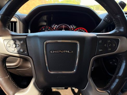 Used 2015 GMC Sierra 2500 Denali w/ Duramax Plus Package AWD/4WD image 11