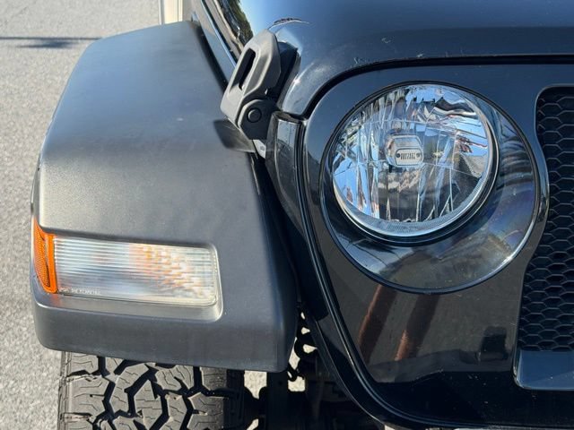 Used 2021 Jeep Wrangler Sport AWD/4WD image 19