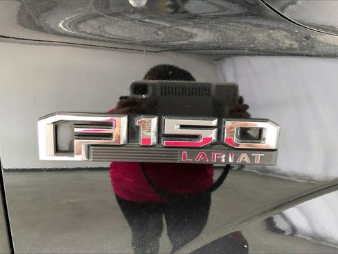 Used 2019 Ford F150 Lariat image 9