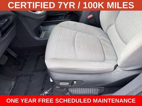Used 2023 Toyota Sienna LE w/ LE Plus Package FWD image 15