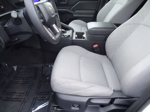 Used 2024 Toyota Tacoma SR5 AWD/4WD image 6