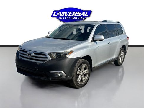 Used 2012 Toyota Highlander Limited w/ Tow Pkg image 3